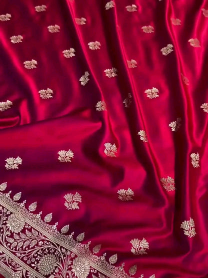 Mushroo Banarashi saree -Red -Design 09