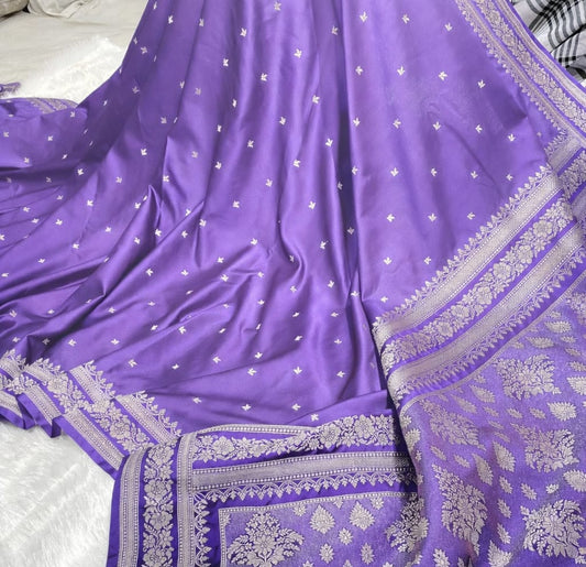 Mushru Banarasi saree -Design 02