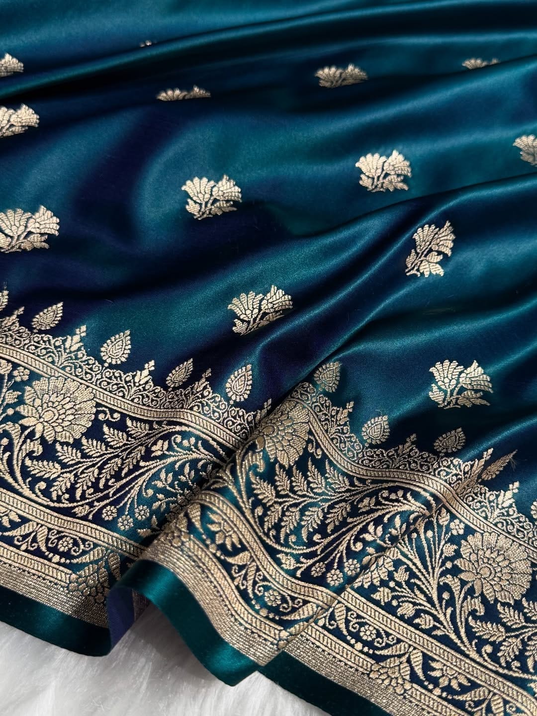 Mushroo Banarashi saree - Royal Blue -Design 11