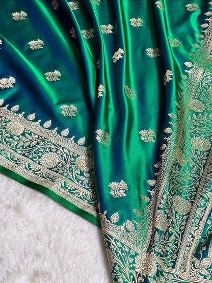 Mushroo Banarashi saree - Green -Design 12