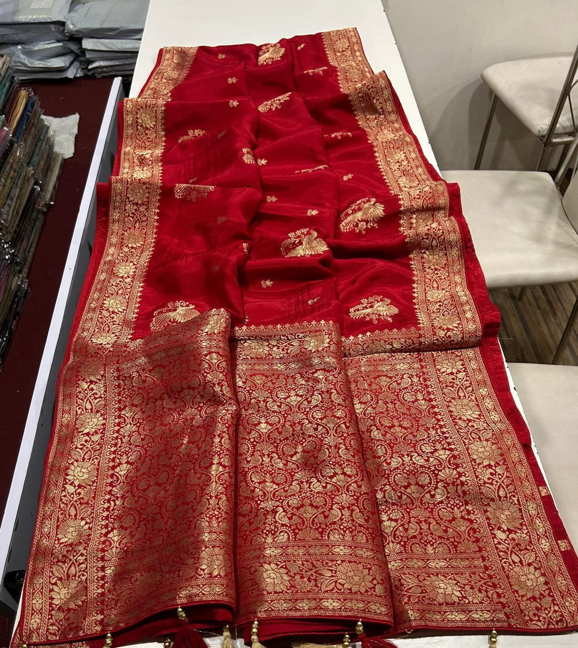 Dola Silk Saree with Allover Weaving Work – Tumpi's Collection