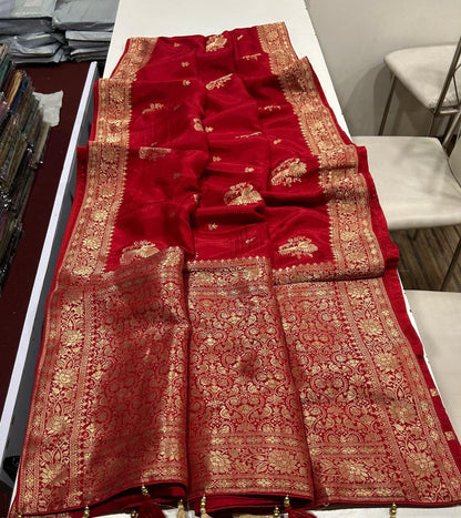 Dola Silk Saree with Allover Weaving Work – Tumpi's Collection