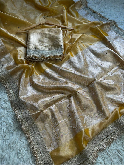 Pure Tissue Maharani Saree with Beautiful Lace Work and Matching Blouse Piece – Tumpi's Collection