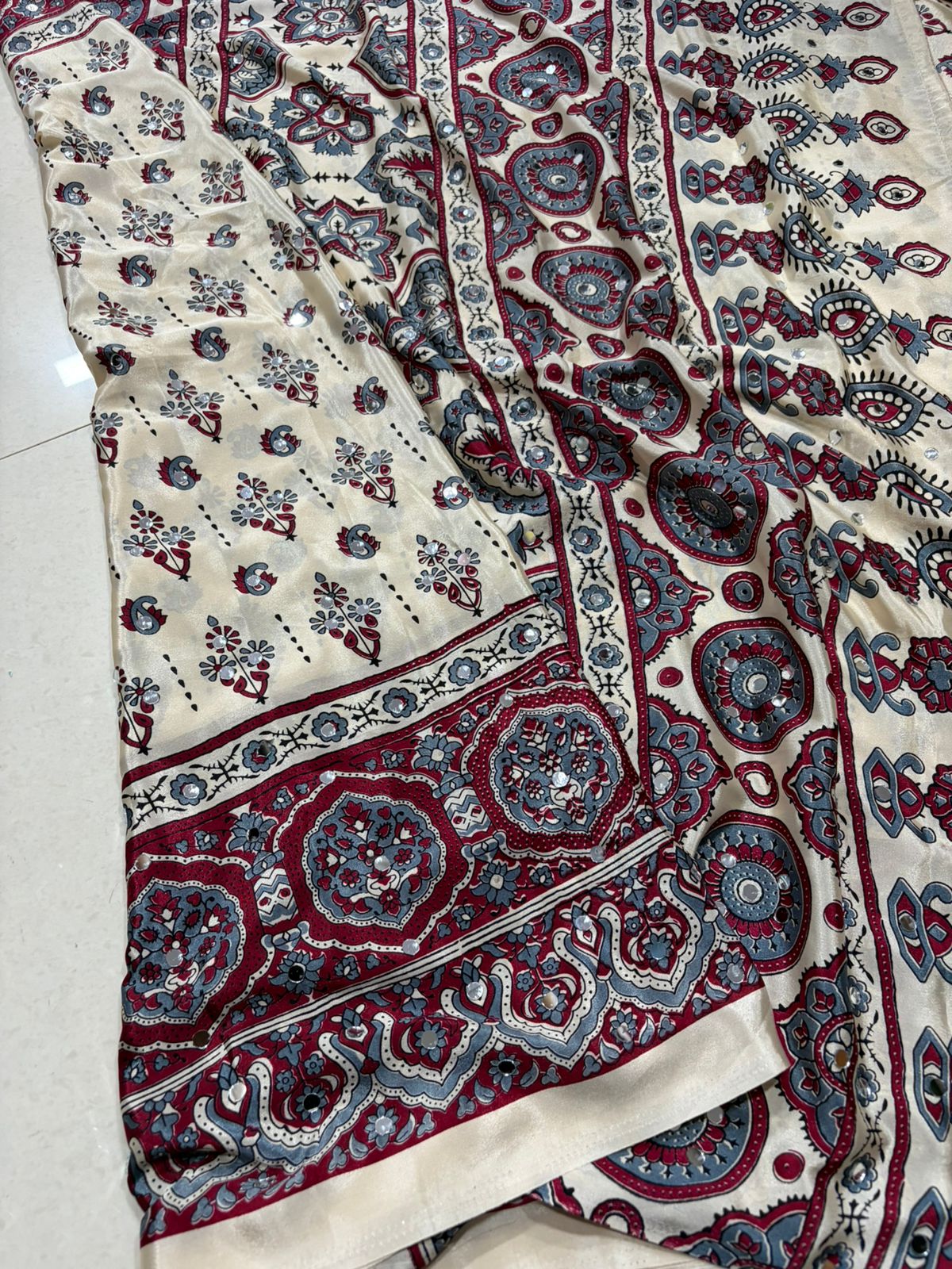 Mirror work Ajrakh modal - Design 02